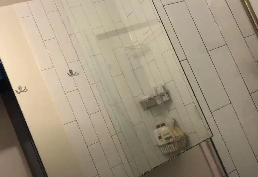 mirror after having been cleaned by windex